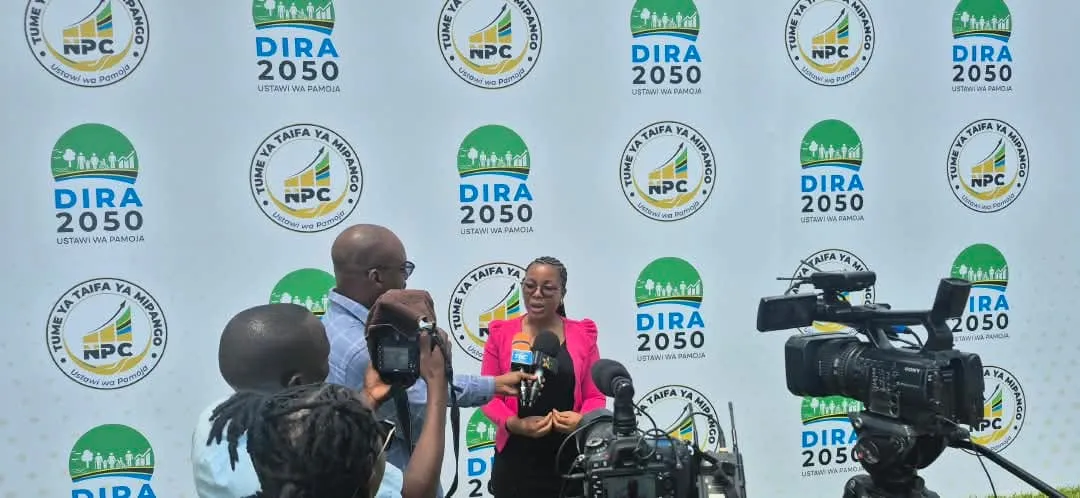 Journalists and camera crews at a DIRA 2050 media engagement